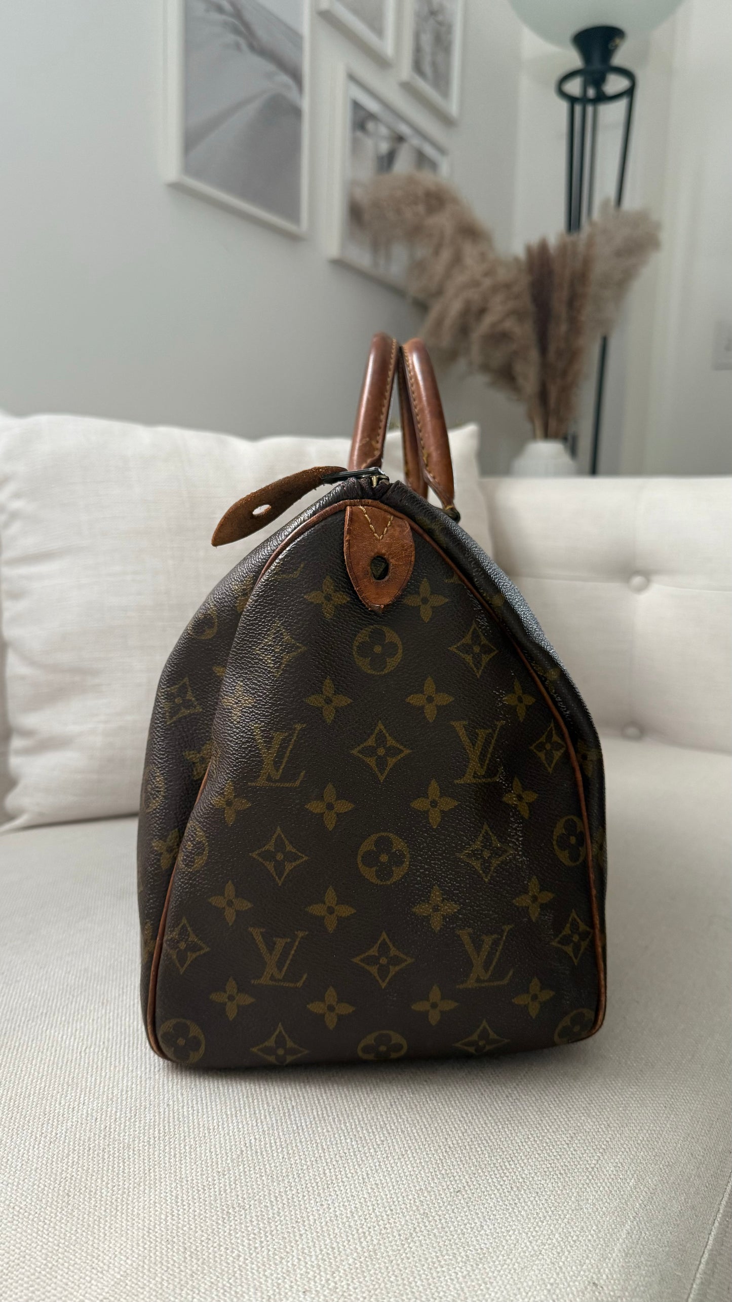 *SOLD* Louis Vuitton Speedy 35